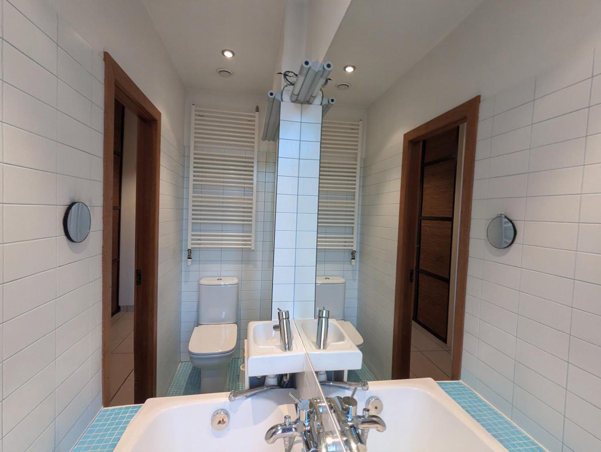 Midcentury Modern, Quiet, 40M Studio With Bath Riga Luaran gambar